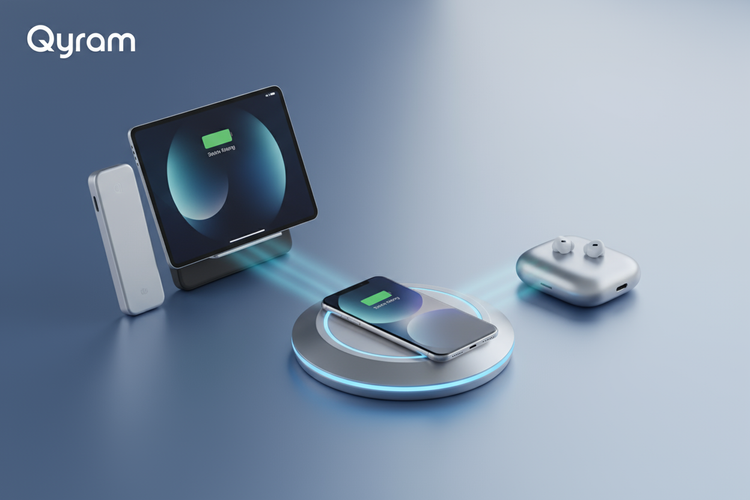 Wireless Charging Pad with Phone